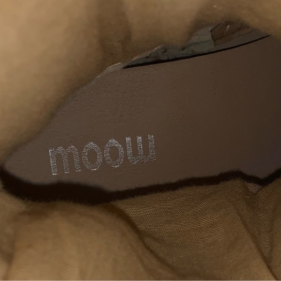 Moow flat moccasin style wrap around belt with buckle Beige size 40/US 8 - Picture 5 of 8